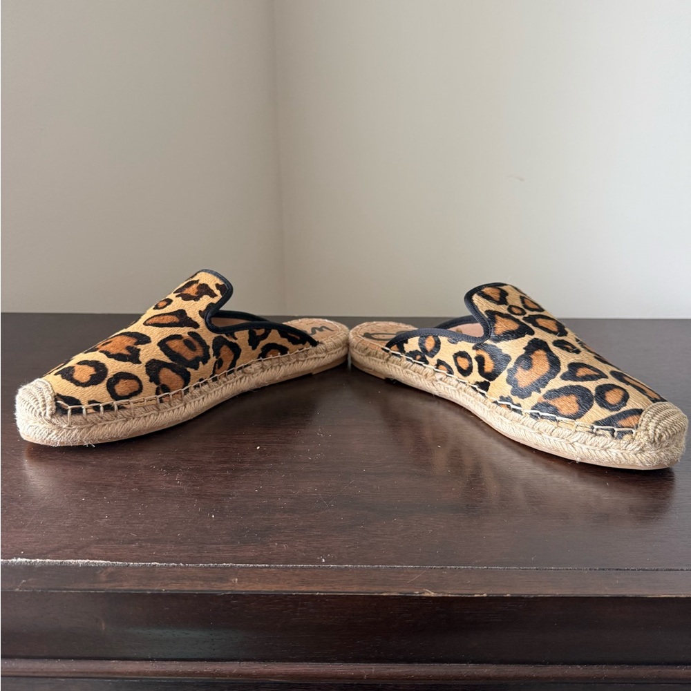 Sam Edelman Leopard Print Flats - Picture 2 of 5